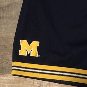 Nike Shorts - Vintage Nike basketball shorts Nike Shorts - Vintage Nike basketball shorts